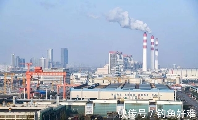 起浮!中国首制"漂浮在海上的城市"正式进入"深水区"