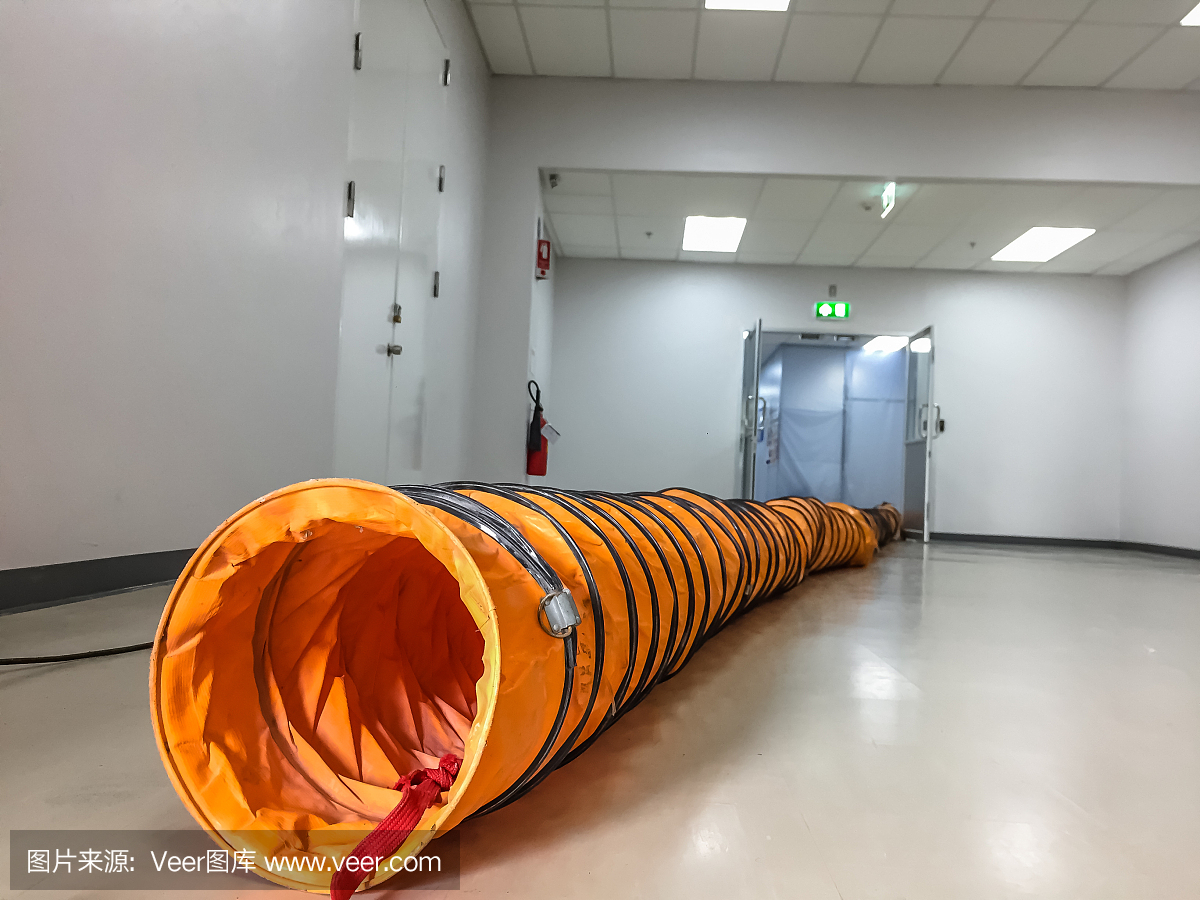 带密闭空间的管式风机、移动式通风风机、工厂出口排风机