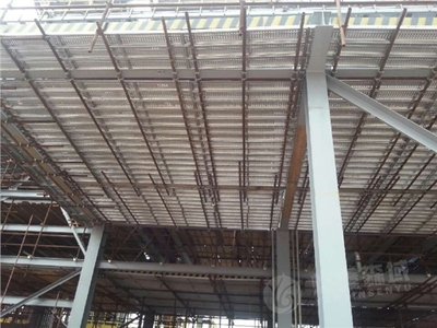 【湖北】你知道镀锌钢跳板为什么要有加强筋吗?