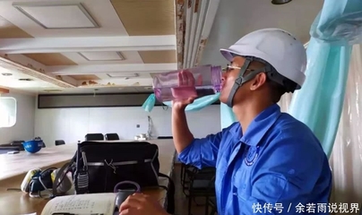 你见过修车,但你见过修理万吨巨轮吗?